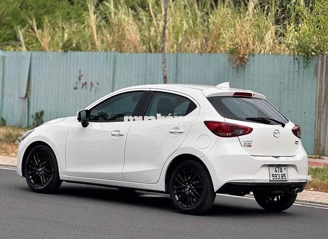 Mazda 2 Hatchback 2023 Trắng 40000 km
