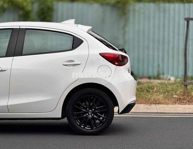 Mazda 2 Hatchback 2023 Trắng 40000 km