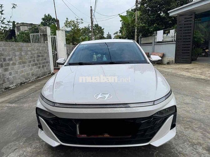Hyundai Accent 2025 Trắng
