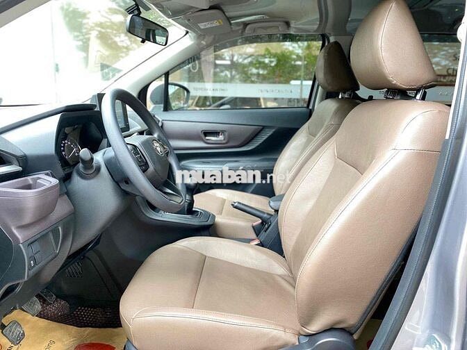 Toyota Avanza Premio 2022 1.5G MT hãng