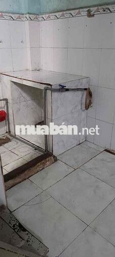 nhà cho thuê nguyên căn ngang 3-7m có gác xuống 2 p ngủ