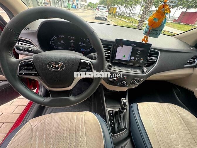 Hyundai Accent Đỏ 56.584 km