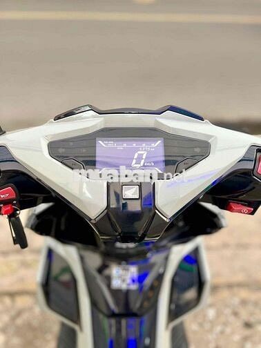 Honda Airblade 125 2024 Xám xi măng 4 val