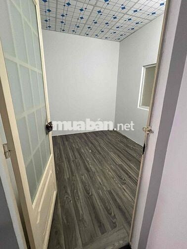 NHÀ HẼM 1/ quang trung cách chợ hoc mon 30m . MỚI ĐẸP