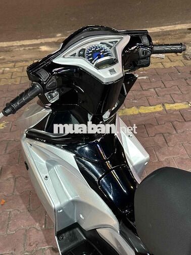 * Airblade 125 2015 Bạc dọn mới 100% - 9 chủ ký