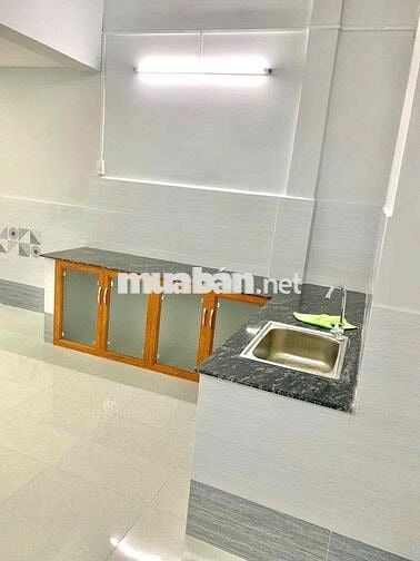 NHÀ HẼM 1/ quang trung cách chợ hoc mon 30m . MỚI ĐẸP
