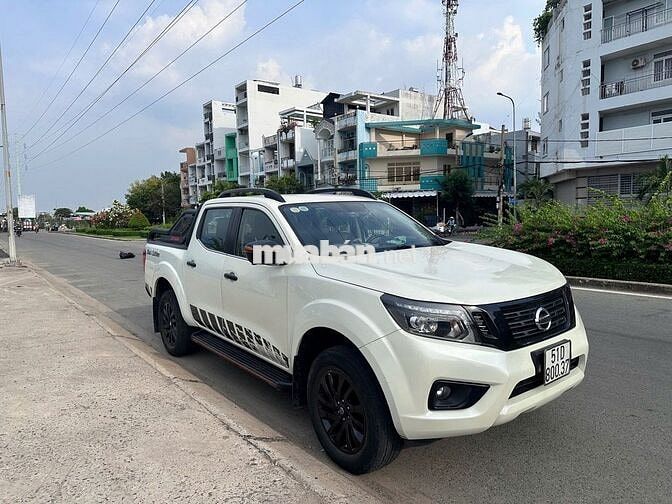 Nissan Navara VL 2019 Trắng 33.000km