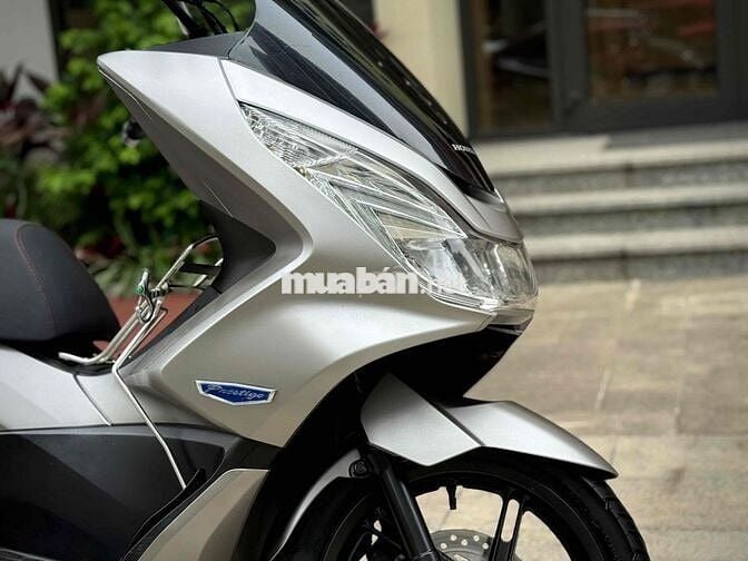Honda PCX 2017 sẵn Hồ Sơ vào tên ngay xe cọp đẹp