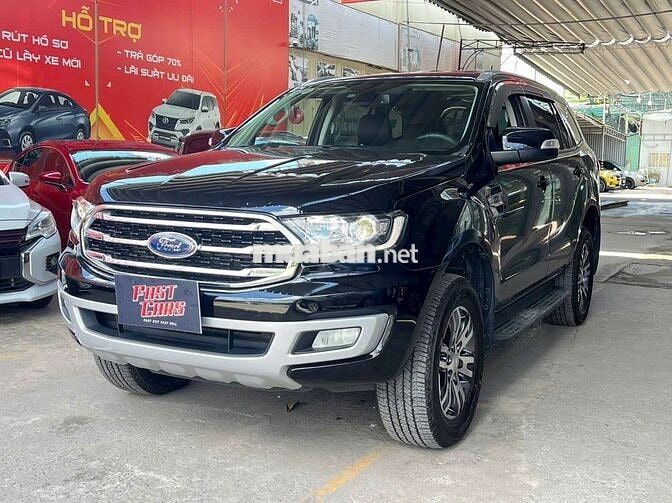 Ford Everest 2019 Trend 2.0L máy dầu, màu đen,7v5