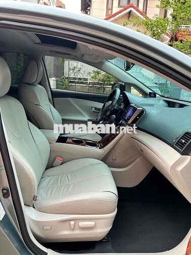 Toyota Venza 2.7 Xanh lục bảo