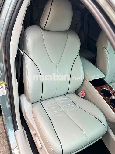 Toyota Venza 2.7 Xanh lục bảo