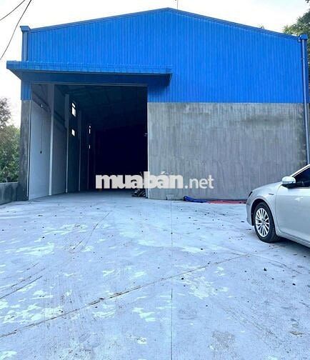 xưởng cho thuê bà điểm hóc môn cao 8 m giá 35tr