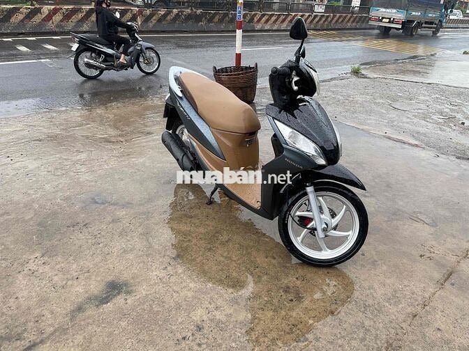 Honda Vision FI Đen