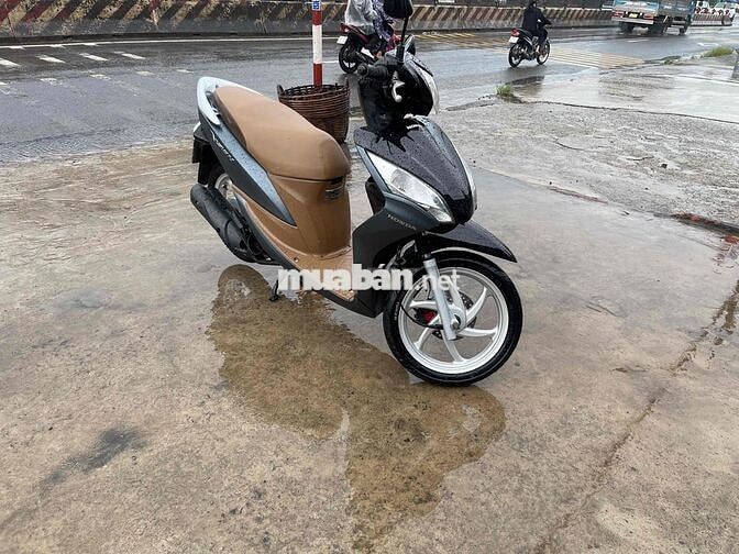 Honda Vision FI Đen