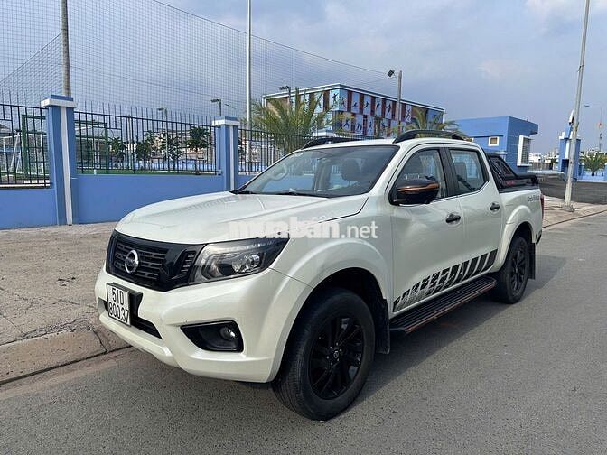 Nissan Navara VL 2019 Trắng 33.000km