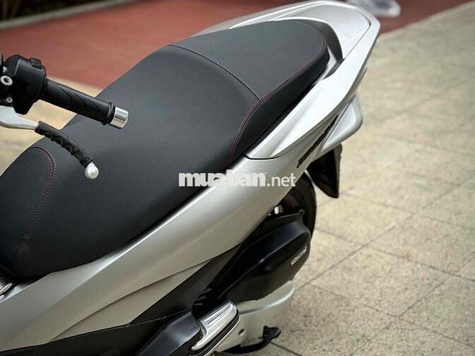 Honda PCX 2017 sẵn Hồ Sơ vào tên ngay xe cọp đẹp
