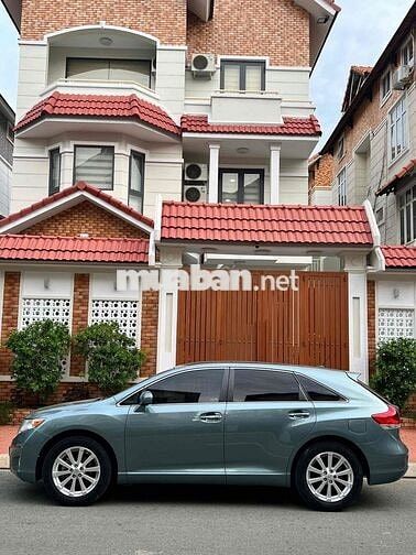 Toyota Venza 2.7 Xanh lục bảo