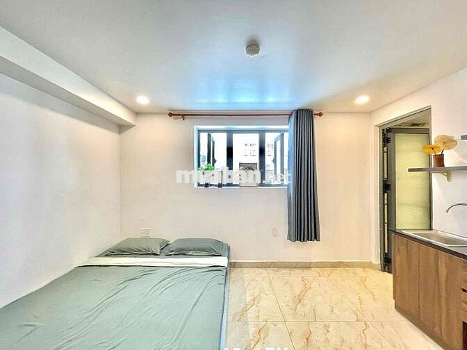 CHDV Cửa Sổ Trời Full NT - Thang Máy,Hầm Xe Sát CC Sài Gòn Mia