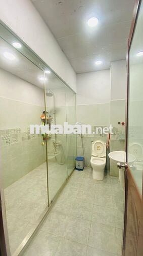 Cần bán gấp - Nhà phố mặt tiền hẻm xe tải - chỉ nhỉnh 7 tỷ