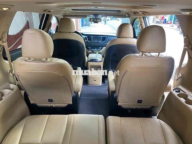 Kia Grand Sedona Platium 2.2D sx 2018