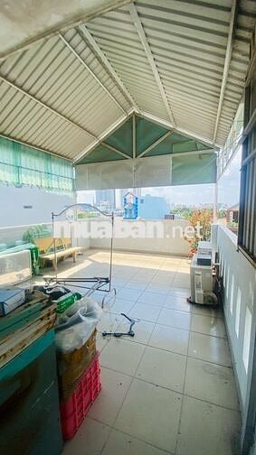 Cần bán gấp - Nhà phố mặt tiền hẻm xe tải - chỉ nhỉnh 7 tỷ