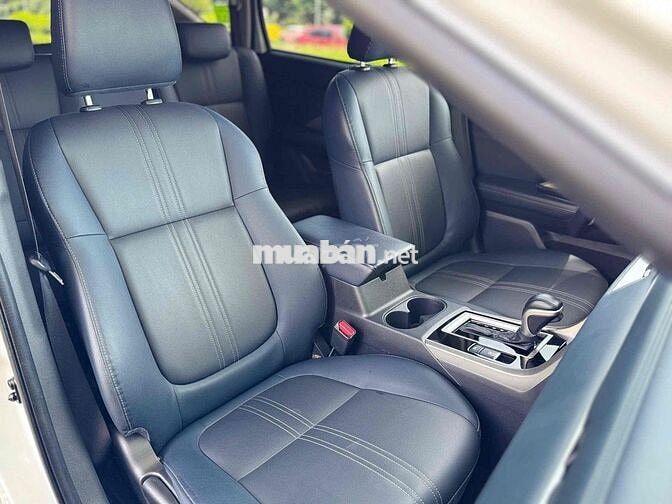 Mitsubishi Xpander Cross 2025 Trắng