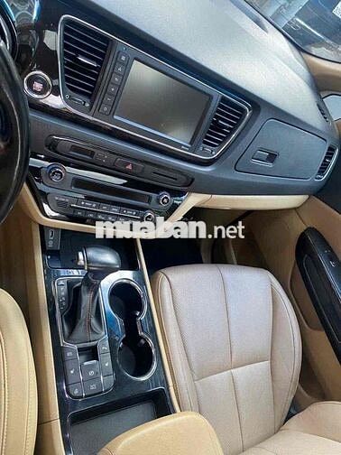 Kia Grand Sedona Platium 2.2D sx 2018