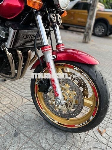 Honda CB400 Super Four CB400 Huyền Thoại