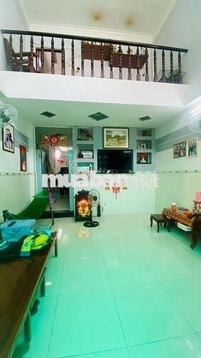 Cần bán gấp - Nhà phố mặt tiền hẻm xe tải - chỉ nhỉnh 7 tỷ
