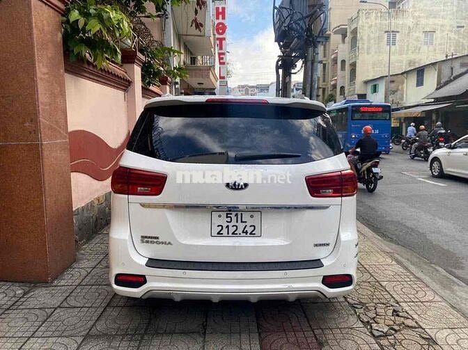 Kia Grand Sedona Platium 2.2D sx 2018