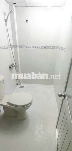 Nhà thuê Lý Thánh Tông. Quận Tân Phú (2pn, 2wc). Dtsd 84m2