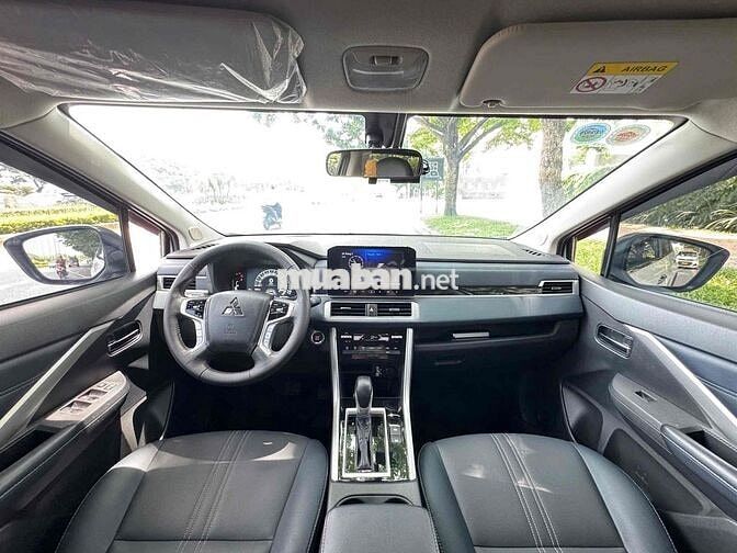 Mitsubishi Xpander Cross 2025 Trắng