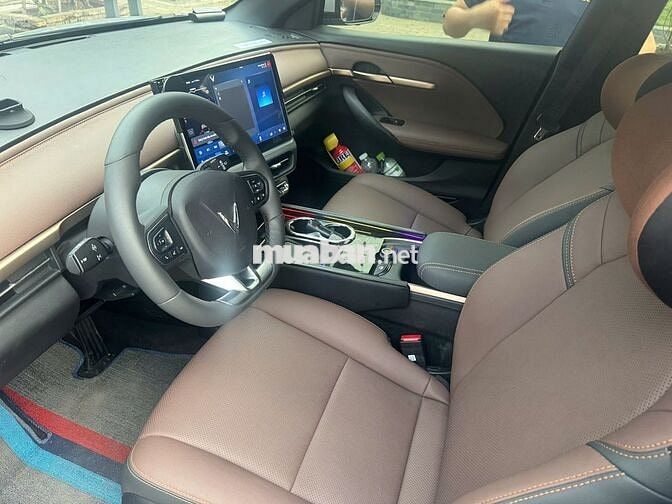 Vinfast VF6 Plus TC2 2026 -Xám - 6.000km - Mua pin