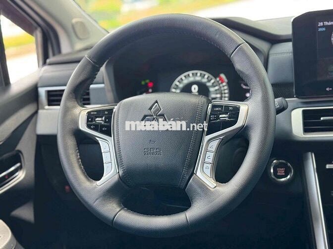 Mitsubishi Xpander Cross 2025 Trắng