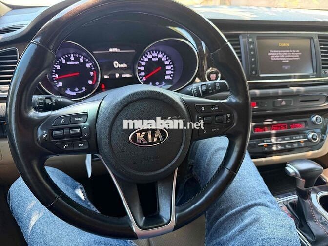 Kia Sedona 2020 Bản full Trắng