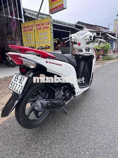Honda Vision 2020 màu Trắng
