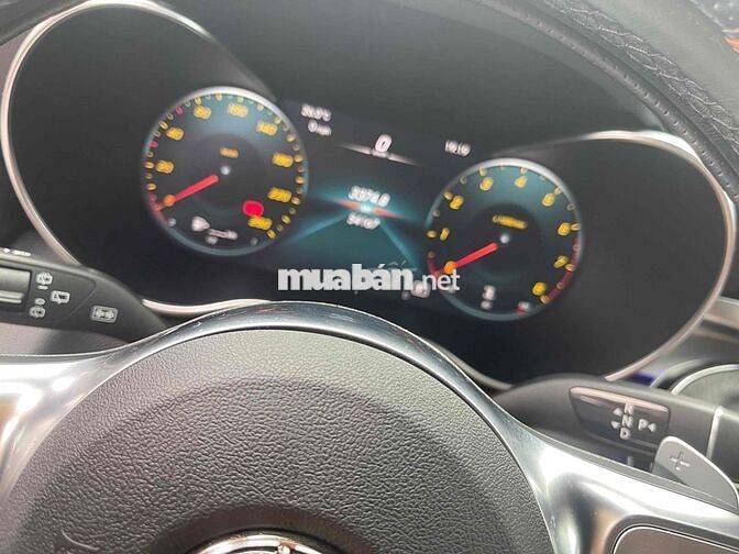 Mercedes GLC300 V1 2022 Trắng 54000 km