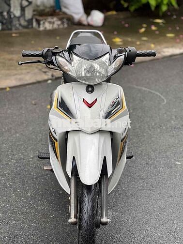 Yamaha Sirius 2012 Trắng đen mok len ken 95 %