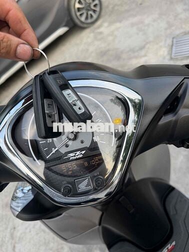 Honda SH Mode 2025 Bạc 8000km