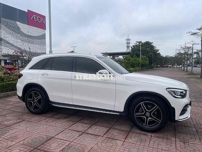 Mercedes GLC300 V1 2022 Trắng 54000 km