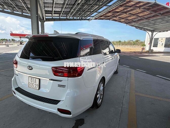 Kia Sedona 2020 Bản full Trắng
