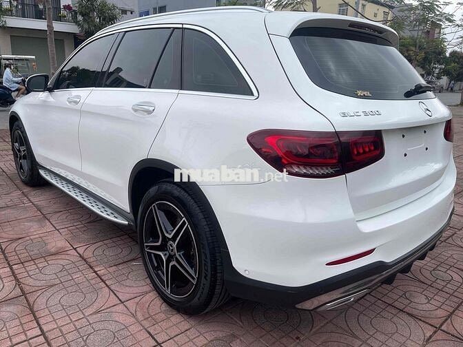 Mercedes GLC300 V1 2022 Trắng 54000 km