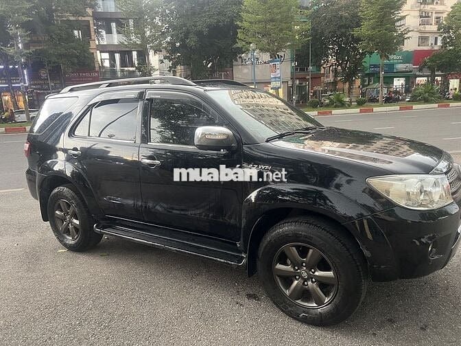 Toyota Fortuner V 2009 2.7L Đen