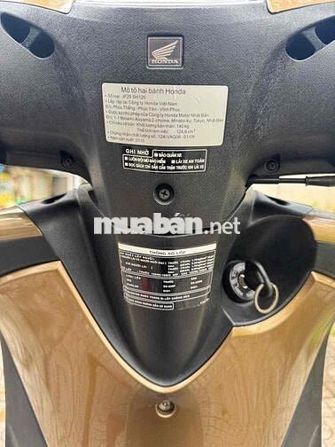 Honda SH 125 2010 Vàng đồng 4100km