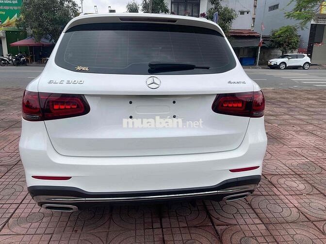 Mercedes GLC300 V1 2022 Trắng 54000 km