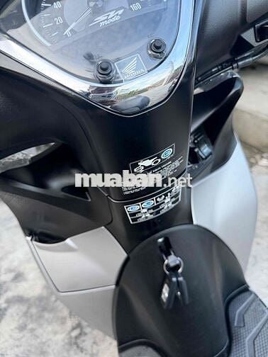 Honda SH Mode 2025 Bạc 8000km