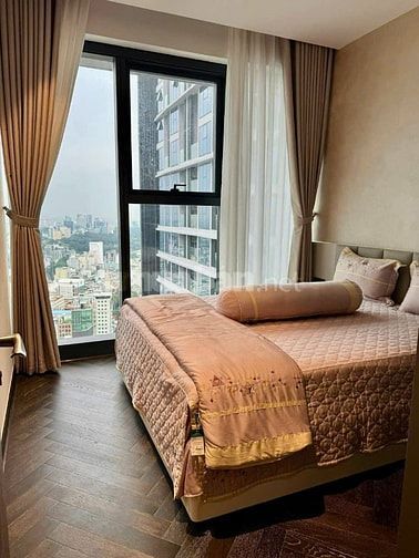 Phạm Văn Đồng 1tỷ960 CH 49m2, view máy bay, sổ riêng, vay bank 70%
