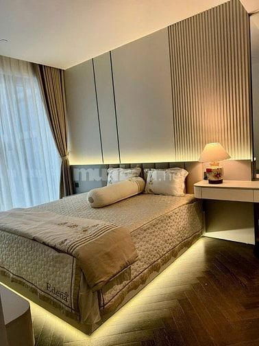 Phạm Văn Đồng 1tỷ960 CH 49m2, view máy bay, sổ riêng, vay bank 70%