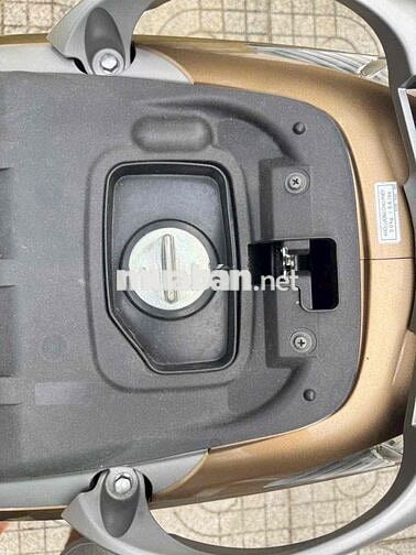 Honda SH 125 2010 Vàng đồng 4100km