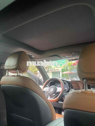 Mercedes GLC300 V1 2022 Trắng 54000 km